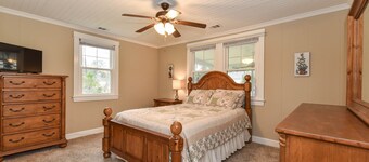 Miss Audrey Quiet&Cozy Historic Cottage