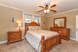 2 bedrooms, premium bedding, individually decorated - Miss Audrey Quiet&Cozy Historic Cottage (Richmond Hill)