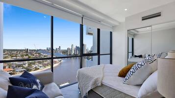 Departamento, 2 habitaciones, vista al río | 2 habitaciones, wifi gratis y ropa de cama