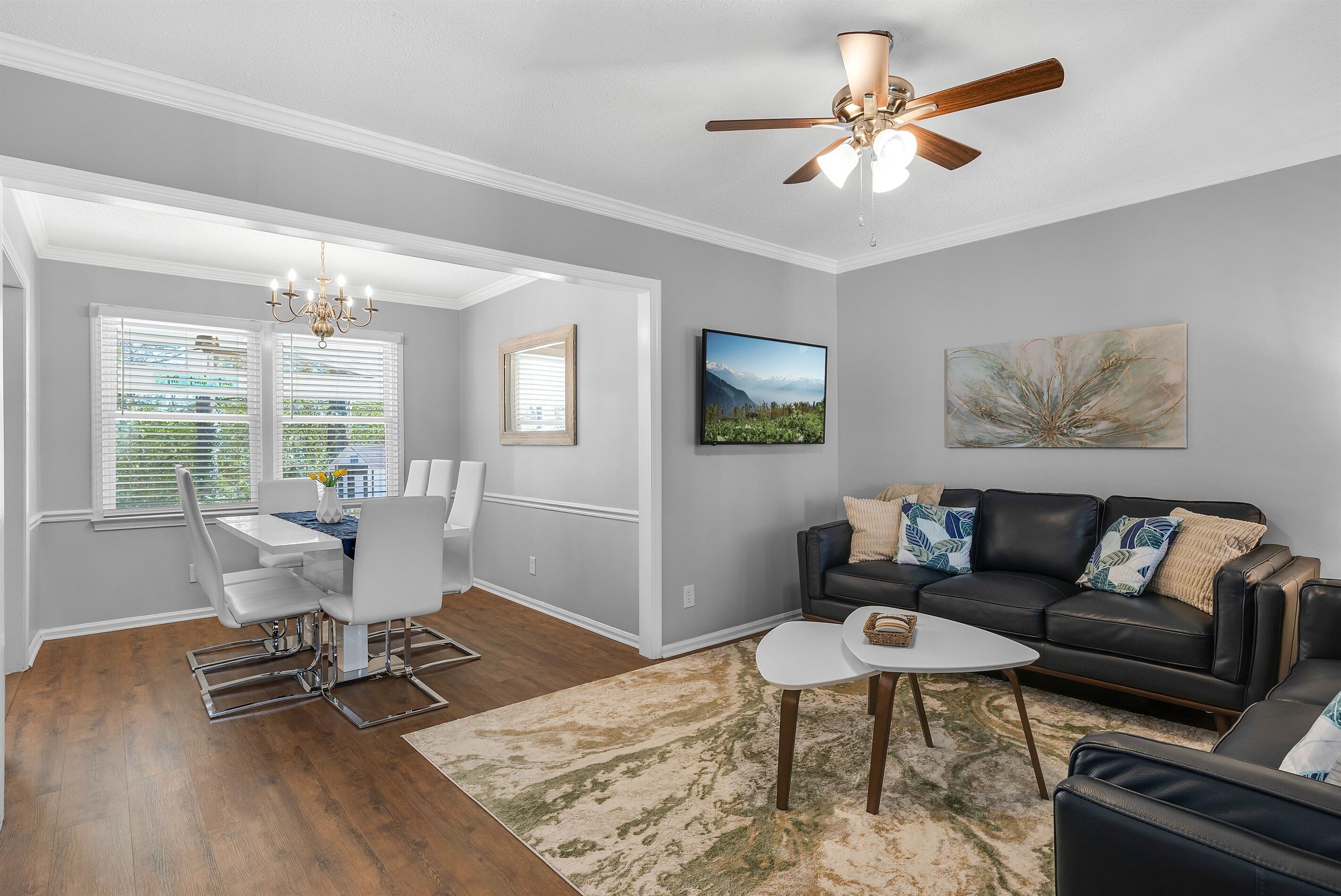 Pet-friendly 4br | Walk To Greenway | Fenced Yard - Raleigh, NC