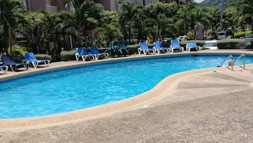 Outdoor pool, pool umbrellas