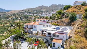 Façana frontal de l'allotjament