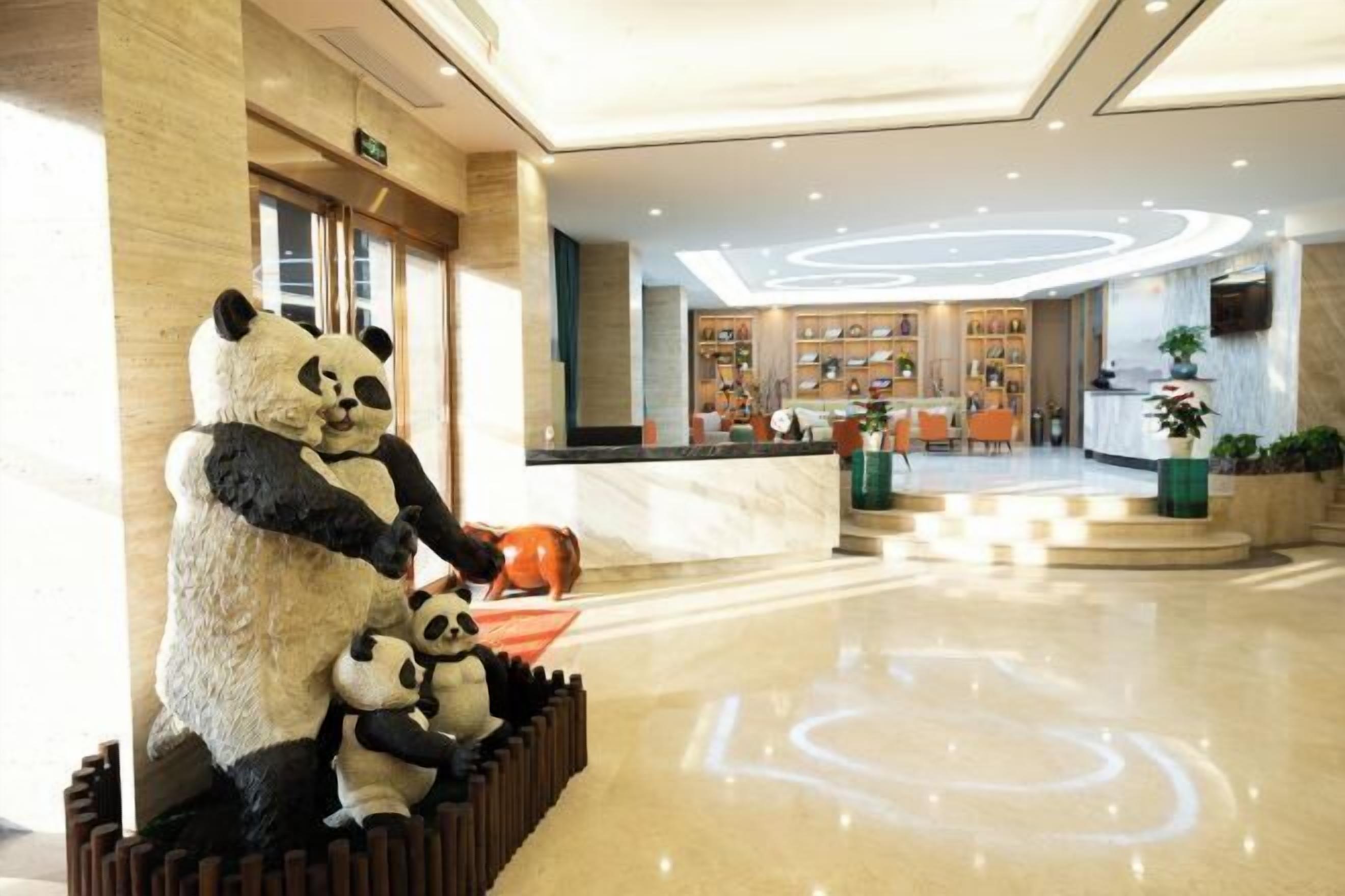 المنشأة من الداخل