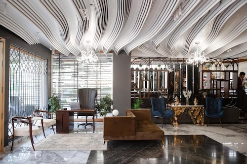 Belmorris Hotels & Resorts