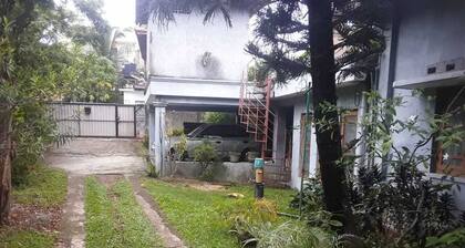 Chamenka Guest House