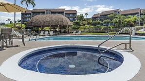 Bathtub spa outdoor