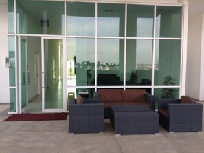 Terrace/patio - 2 Bedrooms | Thamrin Executive Apartment in Jakarta Center (Daerah Khusus Ibukota Jakarta)