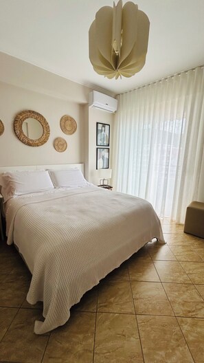 1 bedroom, desk, iron/ironing board, free WiFi - Apartment seaview 12 min walk from National Museum of Independence Vlorë Albania (Vlorë)