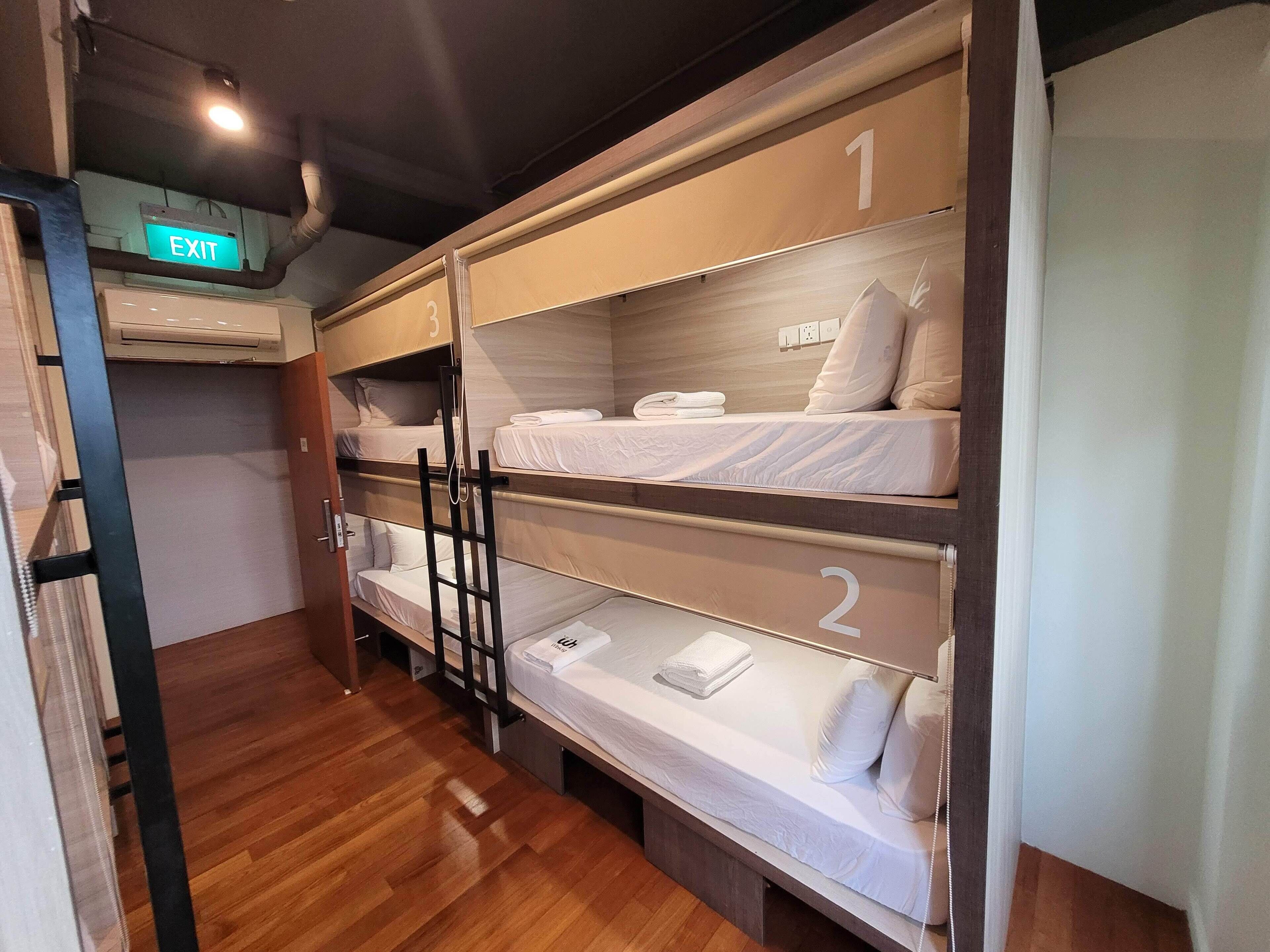 Photo - Wink at Upper Cross Street