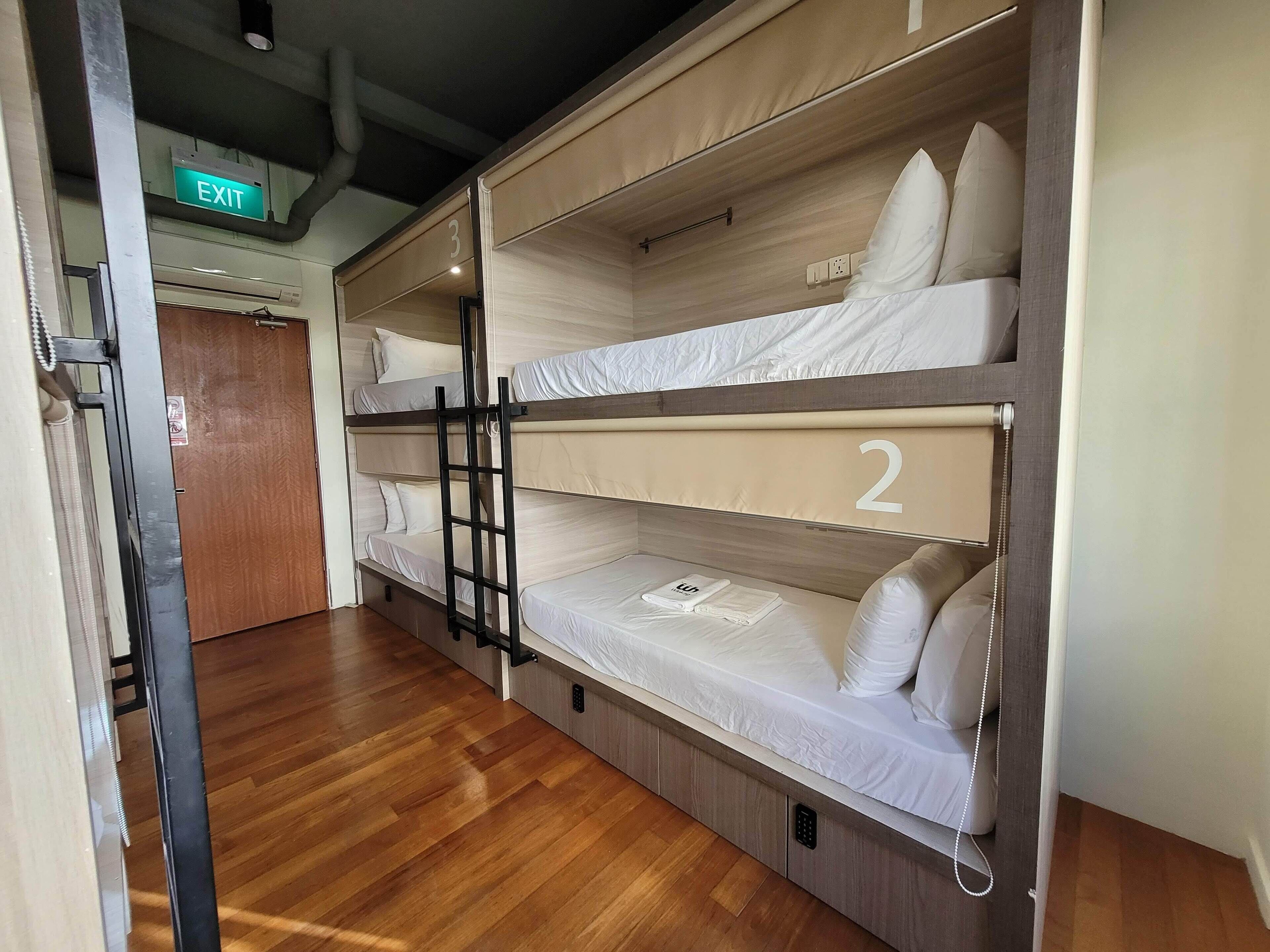 Photo - Wink at Upper Cross Street