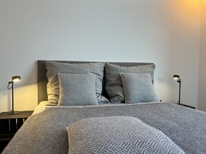 1 Schlafzimmer, Bügeleisen/Bügelbrett, kostenloses WLAN, Bettwäsche
