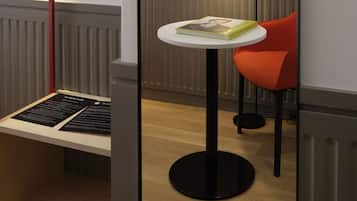 Dobbeltrom – business | Sengetøy av topp kvalitet, safe på rommet og individuelt dekorert