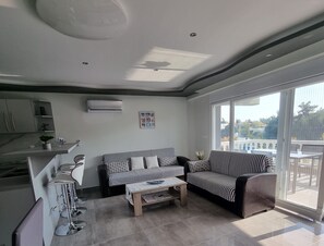 Smart-tv och eldstad