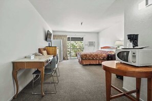 Iron/ironing board, WiFi