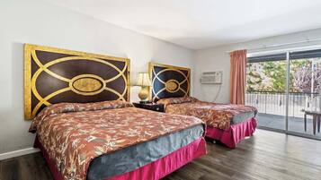 Iron/ironing board, WiFi