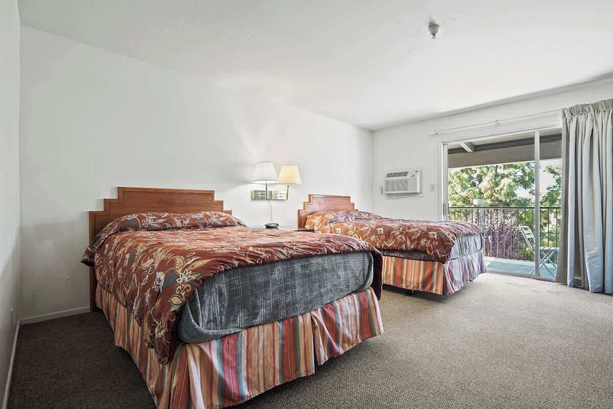 Fer et planche à repasser, Wi-Fi