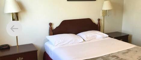 Iron/ironing board, WiFi