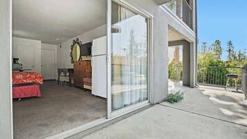 1 多间卧室、熨斗/熨衣板、WiFi