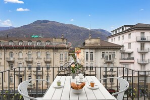 Familie appartement, meerdere slaapkamers (Castle view) | Balkon