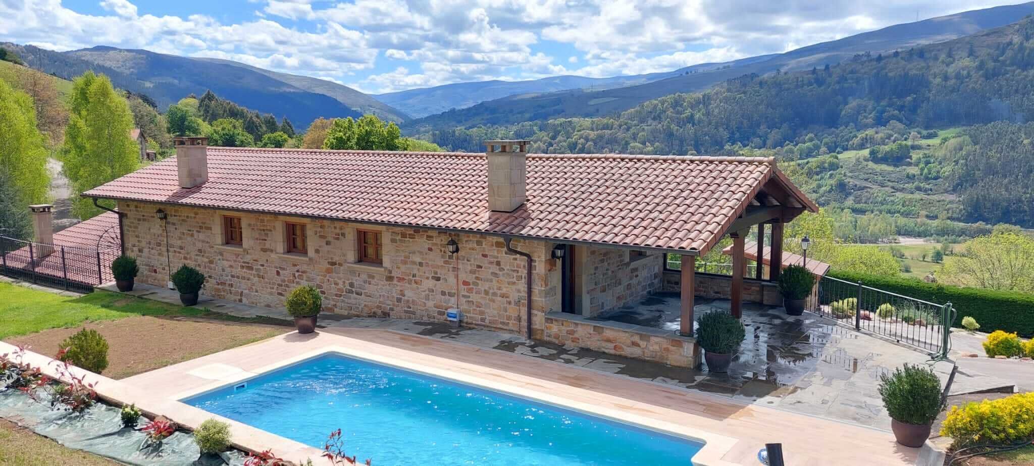 Villa Tinina, tranquility in a privileged environment.