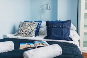 Room - P&O Obozowa 2 (Warsaw)