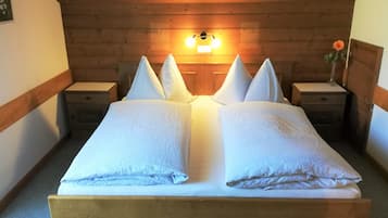 Desk, laptop workspace, free WiFi, bed sheets