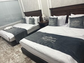 Deluxe Double Room | Premium bedding, in-room safe, soundproofing, free WiFi - Medina Hotel Samarkand (Samarkand)