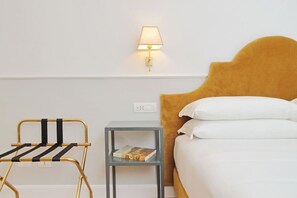 4 bedrooms, in-room safe, desk, iron/ironing board