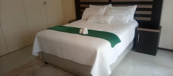 อพาร์ทเมนต  ์เอ็กซีคิวทีฟขนาดใหญ่ในบูลาวาโย