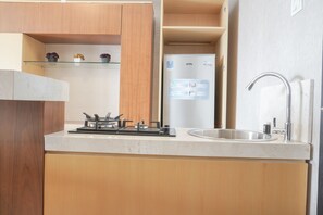 Apartment, 1 Bedroom | Private kitchen