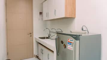 Estudio estándar, 1 cama de matrimonio | Cocina privada