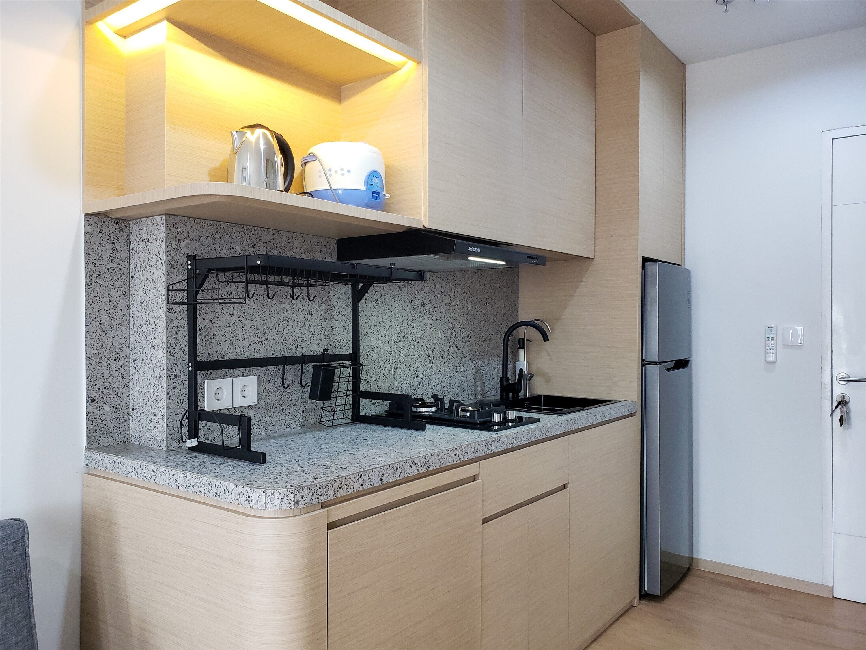 Apartment, 2 Bedrooms | Private kitchen | Fridge, stovetop, electric kettle, cookware/dishes/utensils