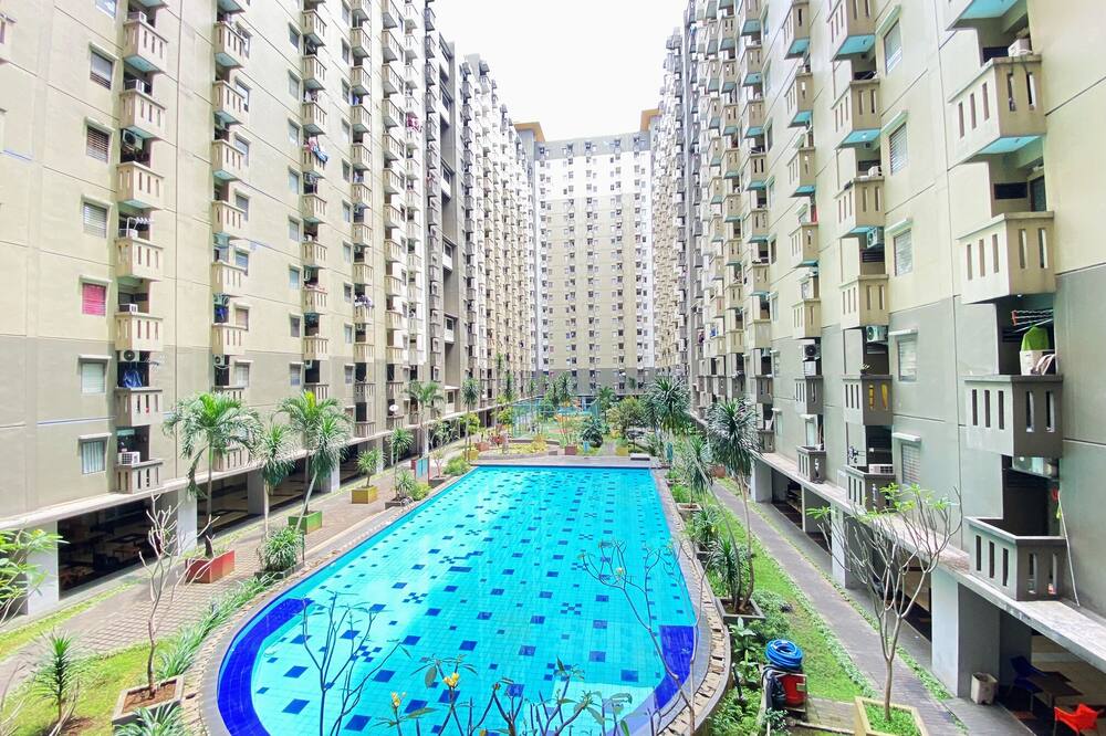 Modern And Cozy Stay 2Br Apartment At Gateway Ahmad Yani Cicadas