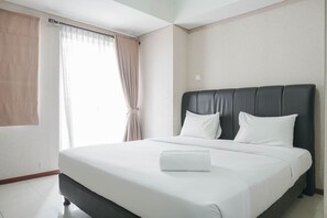 Studio | Free WiFi - Strategic And Compact Studio Apartment At Royal Mediterania Garden Residence (Jakarta)