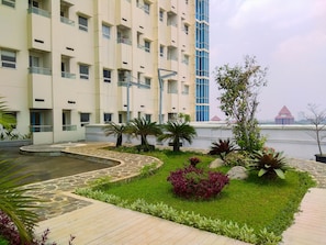 Exterior - Comfort 1Br Apartment At Atlanta Residences (Depok)