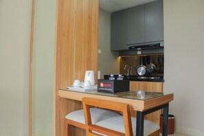 Apartment, 1 Schlafzimmer | Essbereich im Zimmer