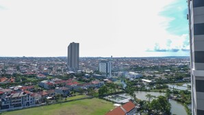 Thành phố nhìn từ nơi lưu trú