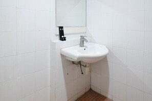 Estudio | Baño | Amenidades de baño gratuitas y toallas 