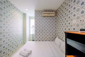 Free WiFi - Nice Comfort 2Br At Cinere Bellevue Suites Apartment (Depok)