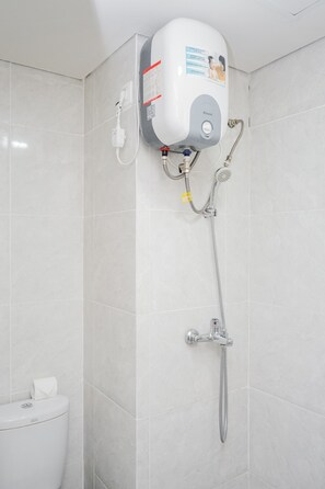 Estudio | Baño | Amenidades de baño gratuitas y toallas 