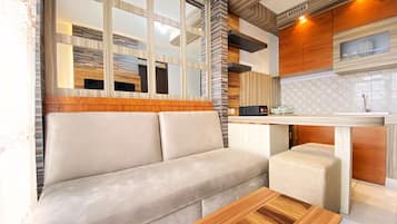 Appartement, 2 chambres | Coin séjour