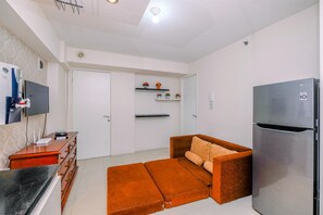 Living area - Cozy Living And Modern 2Br Bassura City Apartment (Jakarta)