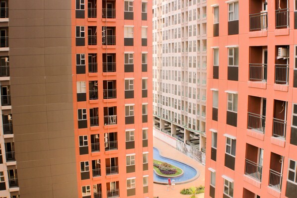 Exterior - Stunning And Comfy Studio Apartment Transpark Juanda (Bekasi)