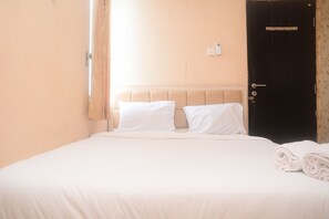 2 bedrooms, free WiFi, bed sheets - Pleasurable 2Br At Cervino Village Apartment (Jakarta)