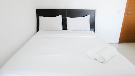 Apartment, 2 Bedrooms | 2 bedrooms, free WiFi, bed sheets