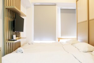 Estúdio, 2 quartos | Wi-Fi de cortesia, roupa de cama