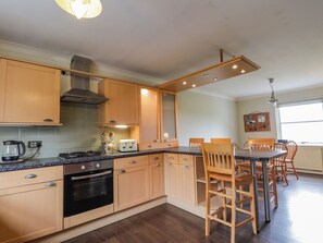 Lavavajillas y utensilios de cocina