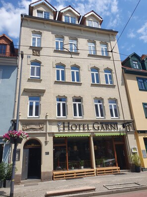 Front of property - Hotel Garni am Domplatz (Erfurt)