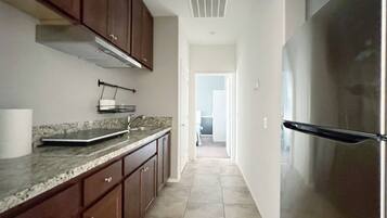 Room, 1 Bedroom | Interior