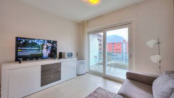 1 bedroom, laptop workspace, free WiFi, bed sheets